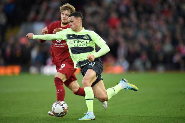 她的迅速崛 她的迅速崛